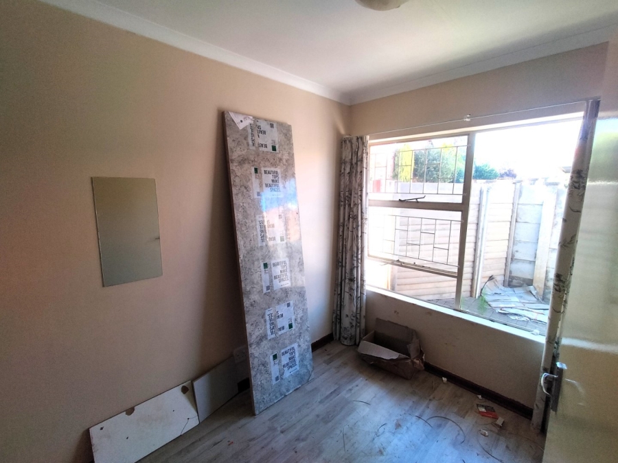 To Let 2 Bedroom Property for Rent in Fleurdal Free State